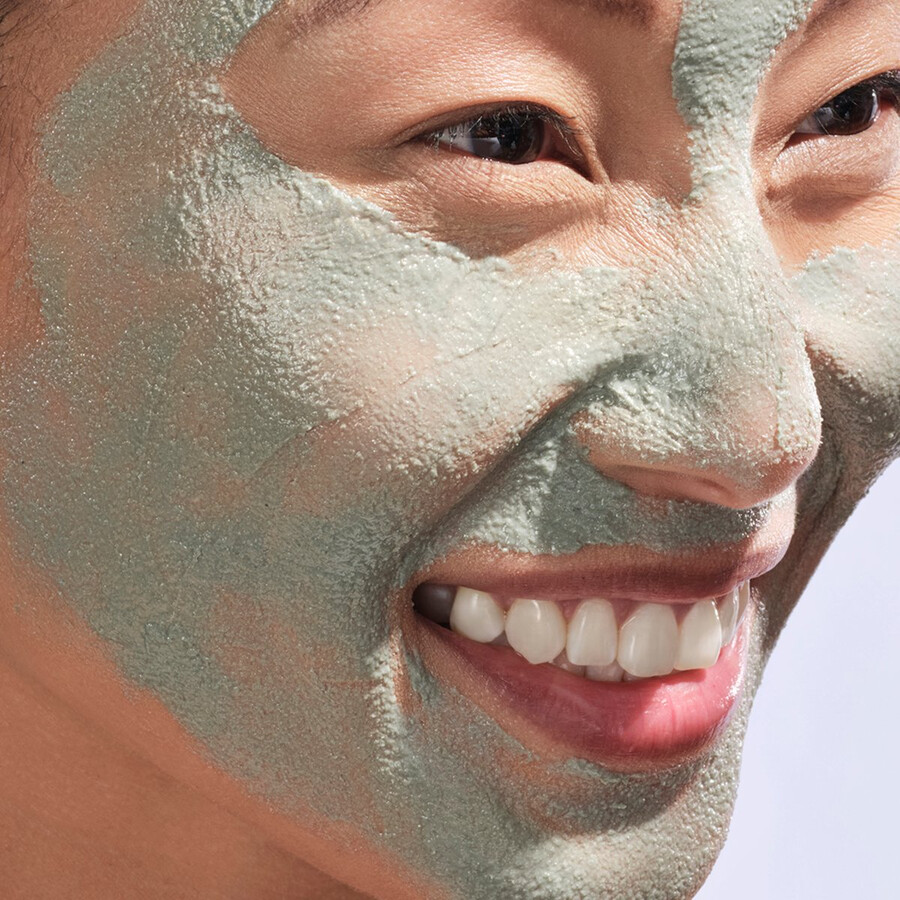 klärende tonmaske mit peeling- und porenverfeinerungseffekt